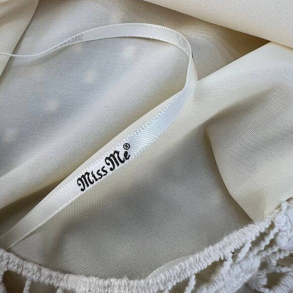 Miss Me Women's Tank Top Size Large Cream Swiss Dot Crochet MT2098T 51 - Picture 9 of 13